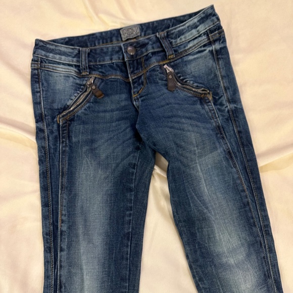 Rerock Jeans for Express - Picture 3 of 6